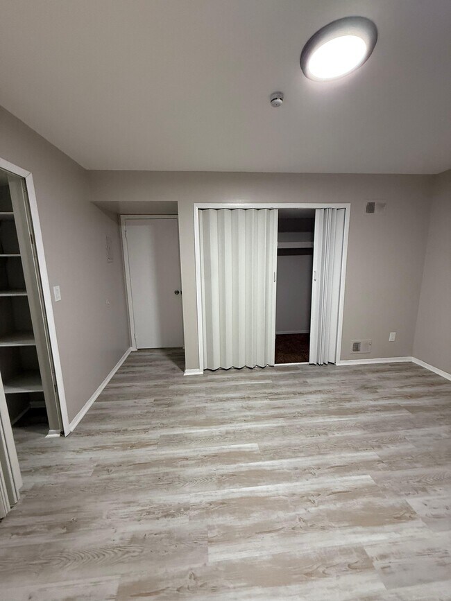 Foto del edificio - 24651 W McNichols Rd