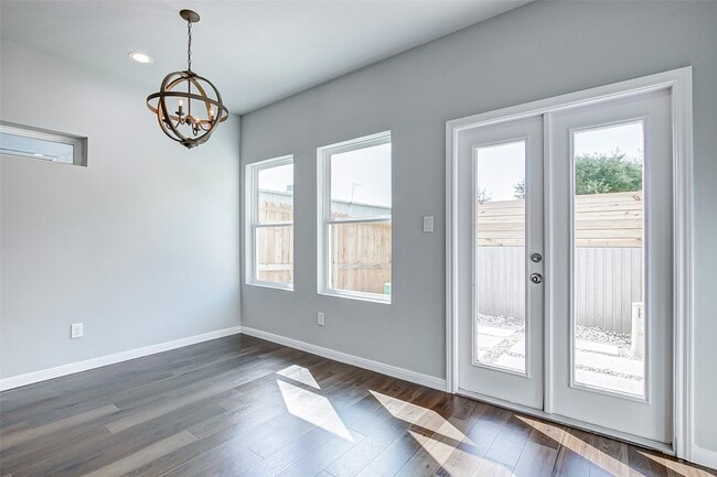 Building Photo - 4915 Paradigm Ln