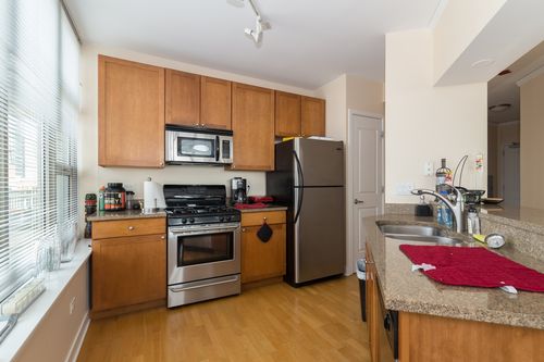 Building Photo - 200 N Jefferson St