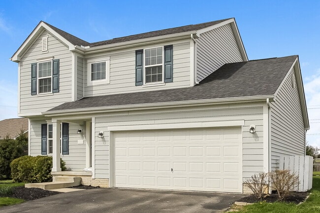 Building Photo - 804 Zeller Dr