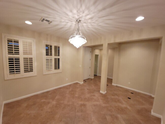 Foto del edificio - 1 Story - 3 Bedroom Rental in Fabulous Tus...