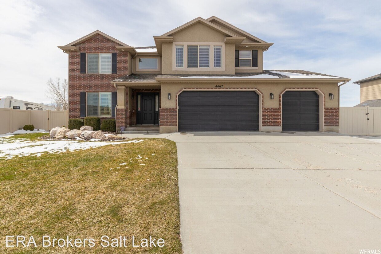 Primary Photo - 4 br, 2.5 bath House - 4467 W 5850 S