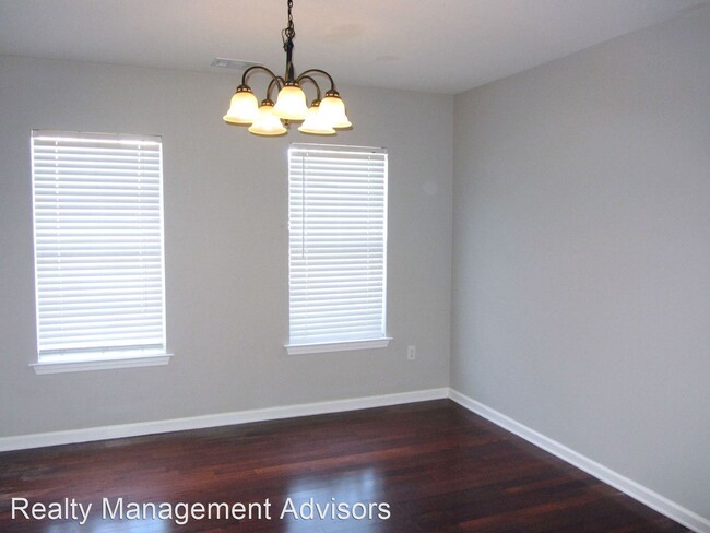 Building Photo - 3 br, 2 bath House - 35 Pine Ridge Dr