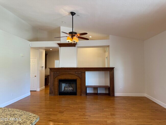Foto del edificio - 16609 N 105th Way