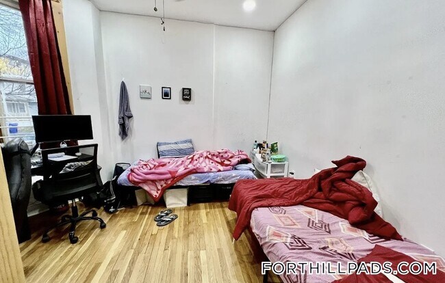 Foto del edificio - 23 Highland Park Ave