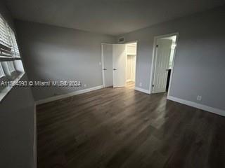 Foto del edificio - 5801 NW 17th Pl