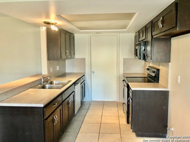 Building Photo - 4619 Barhill