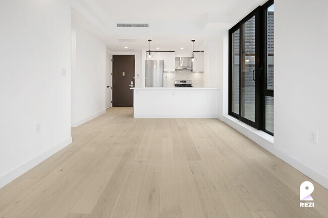 Building Photo - 148-37 88th Ave