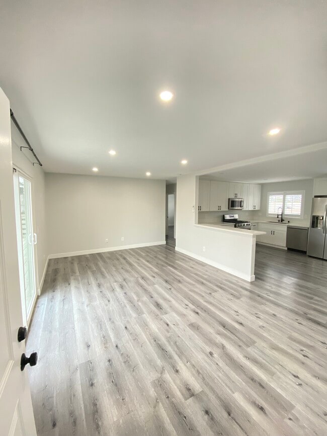 Living Room view 1 - 1148 Florence St