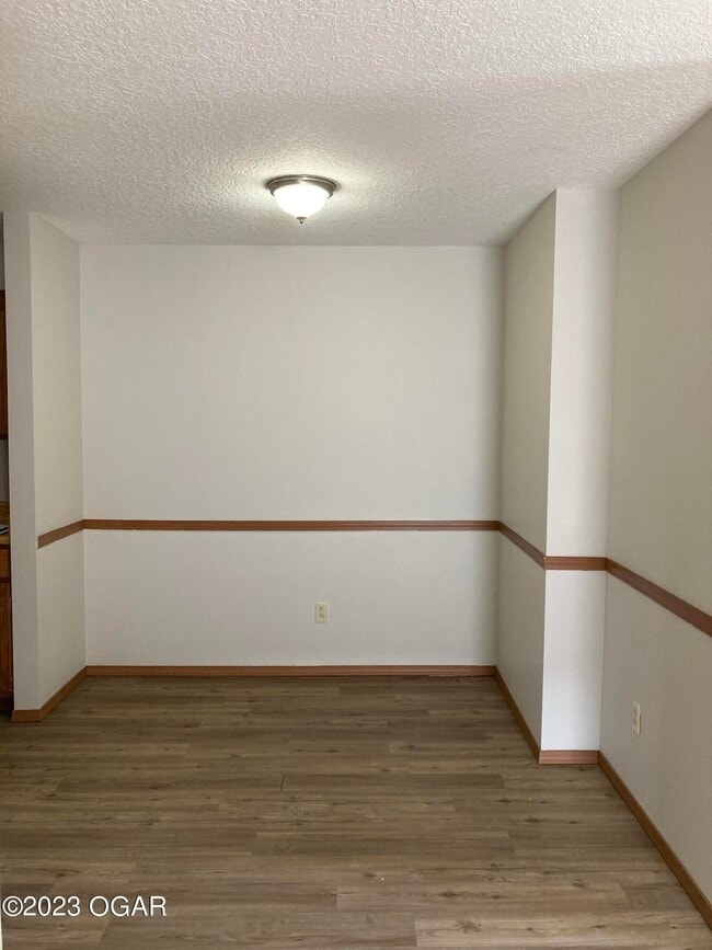 3802 College View Dr Unit 5, Joplin, MO 64801 Condo for Rent in