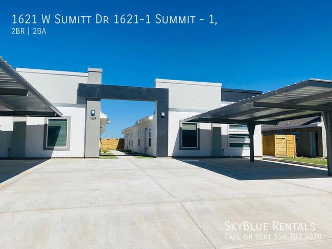 Building Photo - 1621 W Sumitt Dr