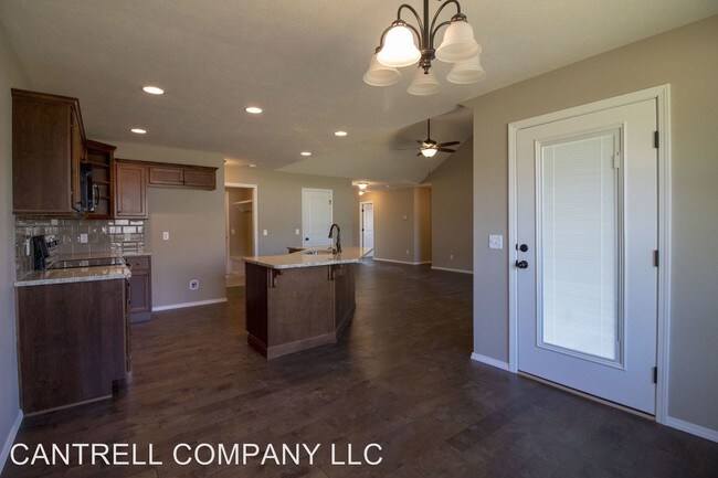 Foto del edificio - 4 br, 2 bath House - 5734 W Payton Cir