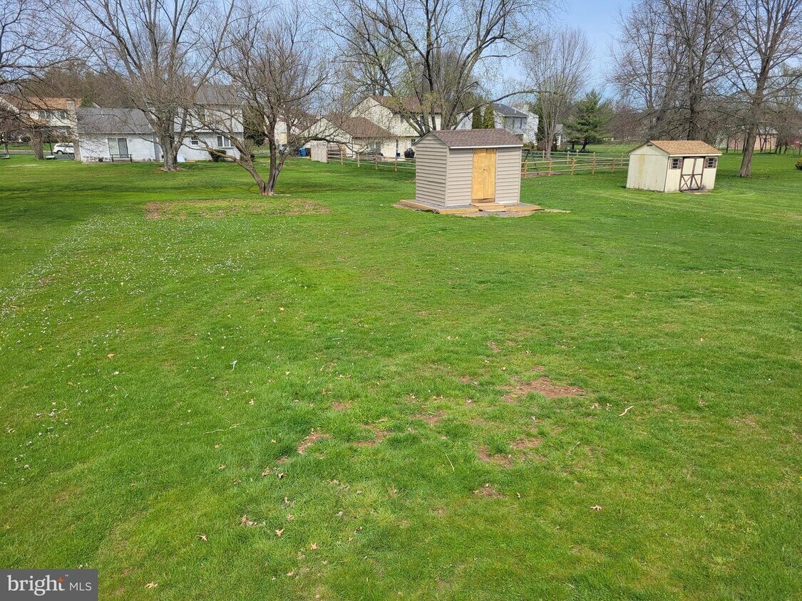Primary Photo - 962 Fairgrounds Rd