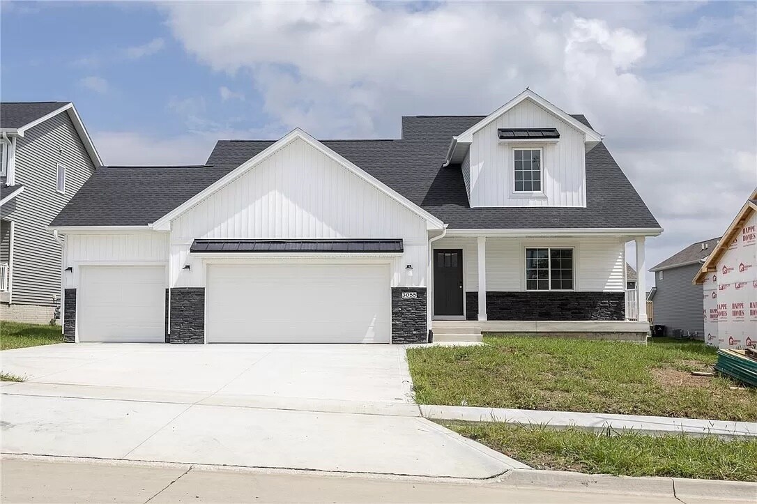 Primary Photo - 3055 Worchester Dr