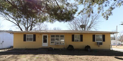 Building Photo - 306 MO-124