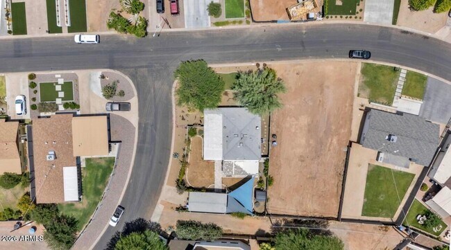 Foto del edificio - 4535 E Campbell Ave