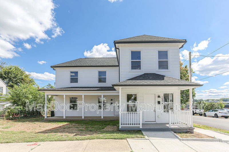 Foto principal - 1424 William St