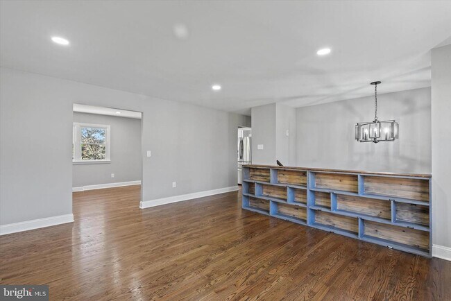 Building Photo - 6703 Autumn View Ct