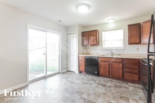 Foto del edificio - 8542 Sansa St