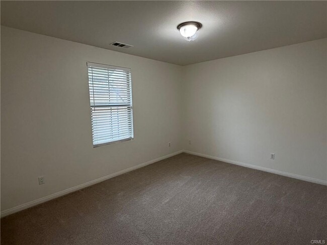 Foto del edificio - 33 Latitude