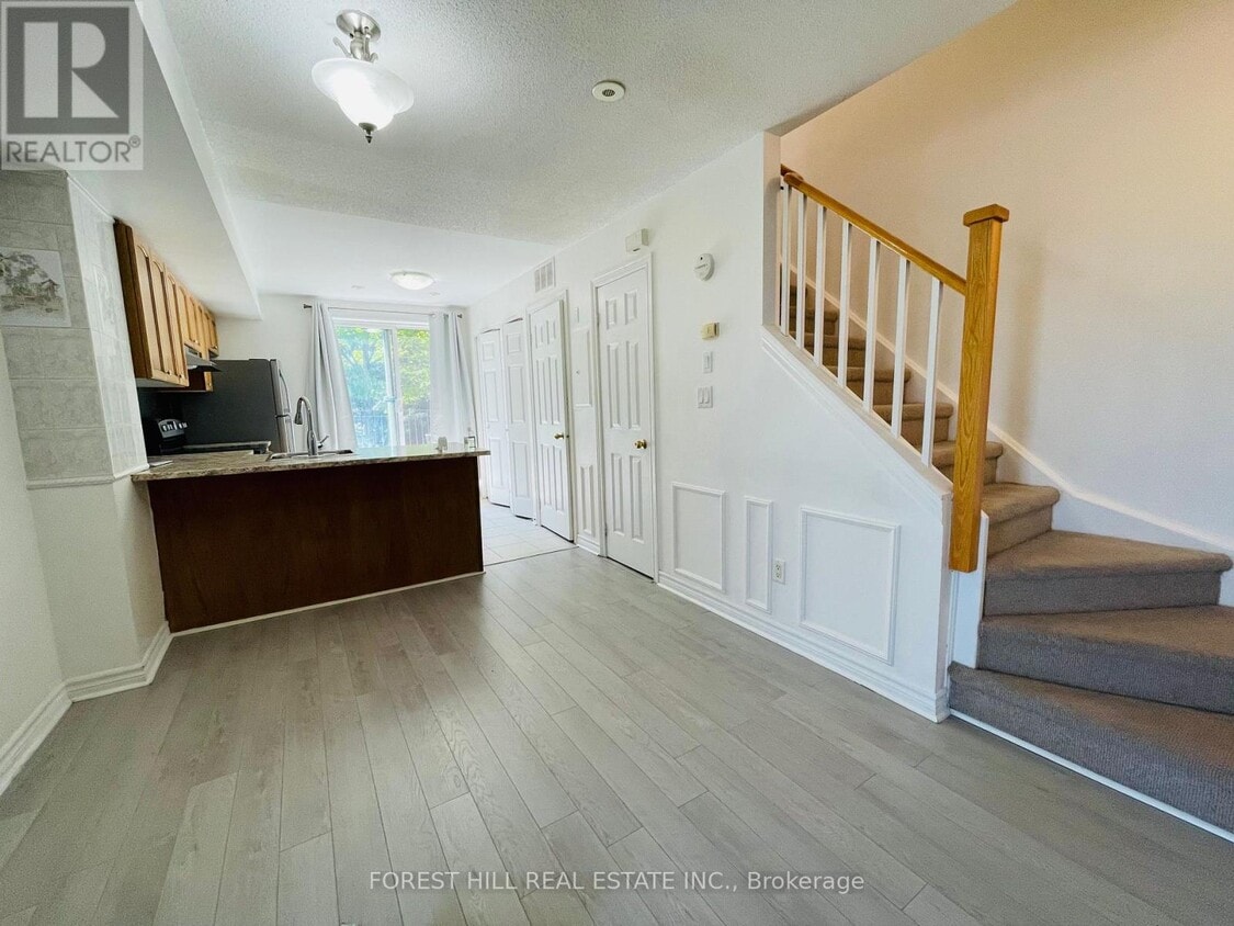 Photo principale - 870-870 Jane St