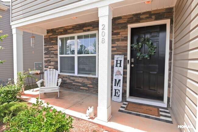 Foto del edificio - Spacious 4BR House in Piedmont