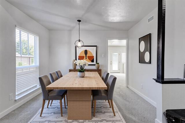 Building Photo - 7302 Flameleaf Pl