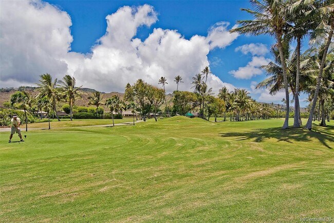 Foto del edificio - 4999 Kahala Ave