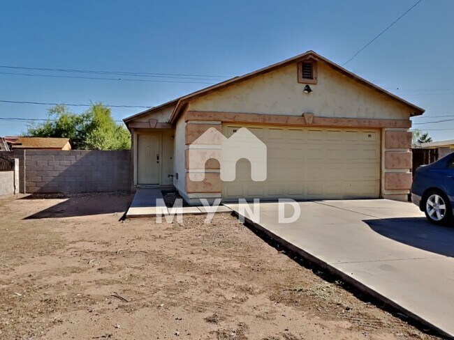 Foto del edificio - 2434 E Roeser Rd