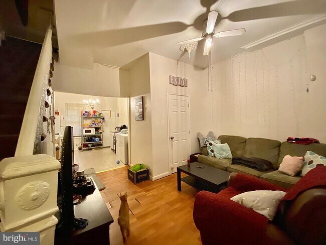 Foto del edificio - 2030 N Gratz St