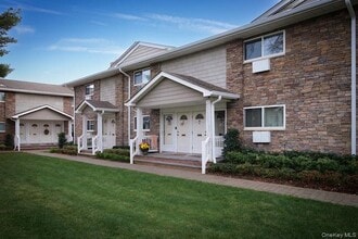 Building Photo - 100 Friendly Ct