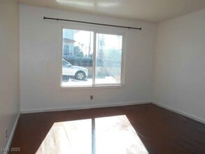 Building Photo - 3520 Cambridge St