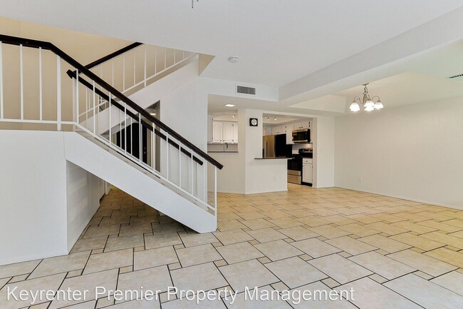 Building Photo - 3 br, 2.5 bath House - 3030 N Hayden Rd Un...