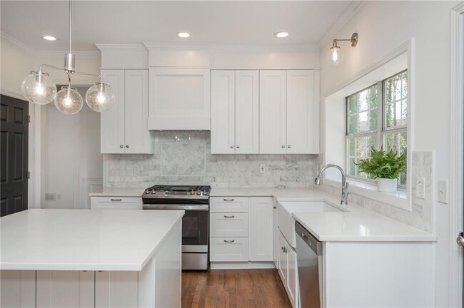 Foto del edificio - 3905 Barberry Ct