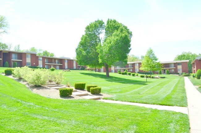 Foto del edificio - 10456 Wornall Rd