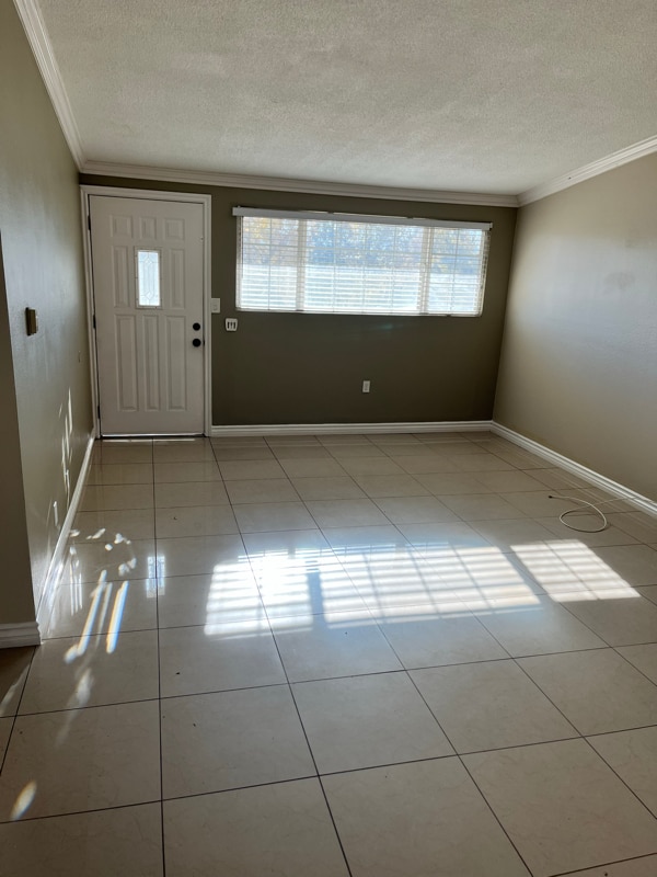 Building Photo - 15392 Morada Rd