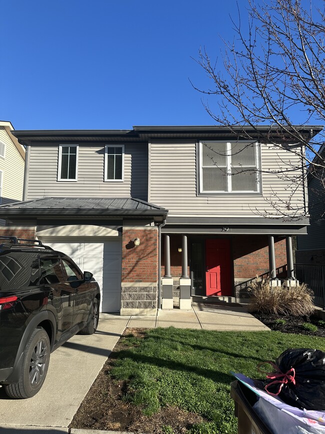 Building Photo - 39 19th St