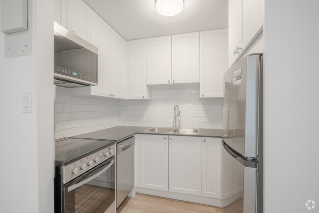 Interior Photo - 130,140,150 Christopher Drive