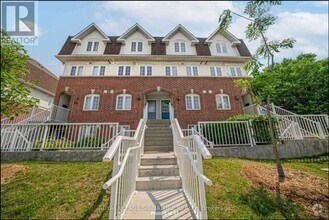 Building Photo - 593-593 Kennedy Rd