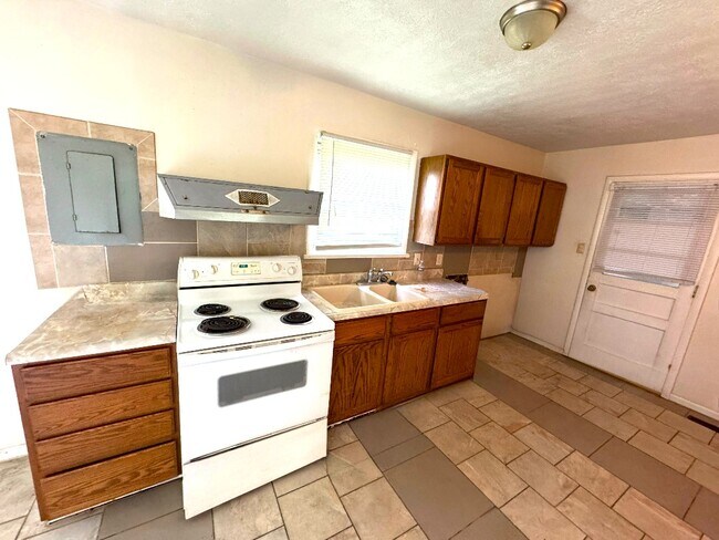Foto del edificio - 4071 Sawyer St