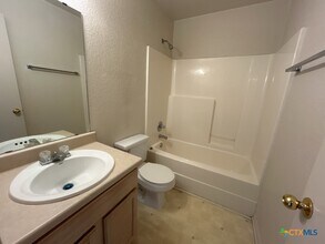 Building Photo - 2803 Cantabrian Dr