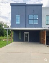 Building Photo - 3552 Knight Ln
