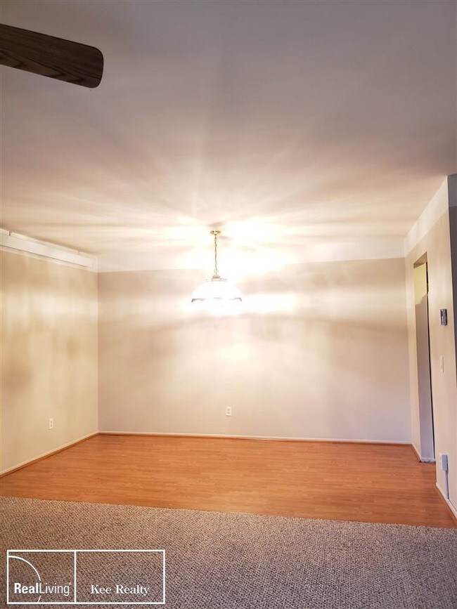 Foto del edificio - 31555 Fraser Dr