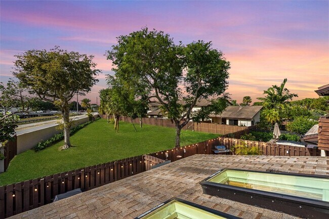 Foto del edificio - 7136 SW 105th Ct