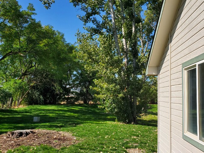 Foto del edificio - 16823 N Waterford Way