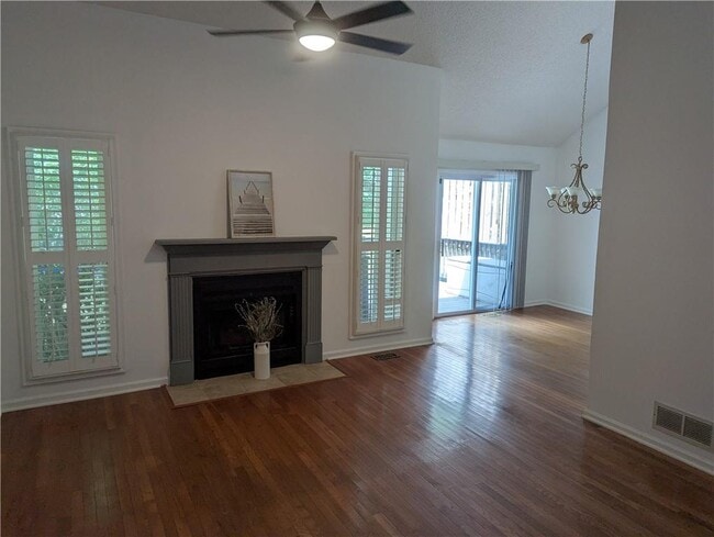 Building Photo - 1767 Mill Ct