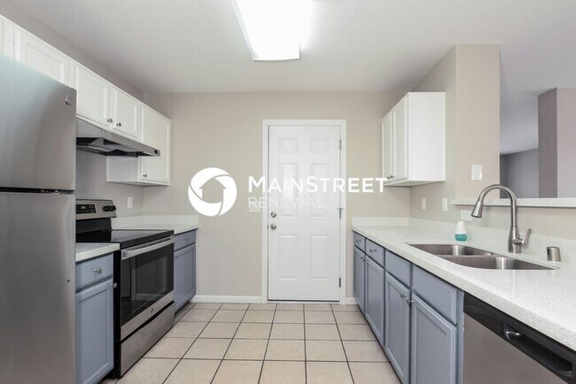 Foto del edificio - 4 Bedroom Pet-Friendly Home in PHOENIX, AZ with Main Street Renewal