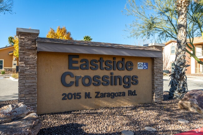 Cruces en la zona este - Eastside Crossings