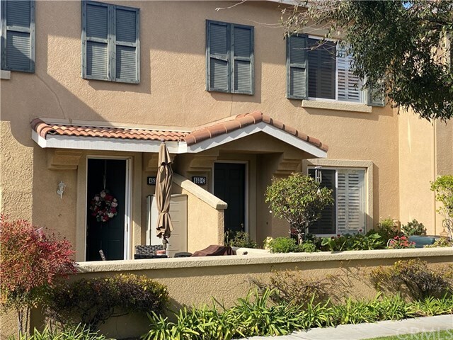 Building Photo - 453 N Castletown