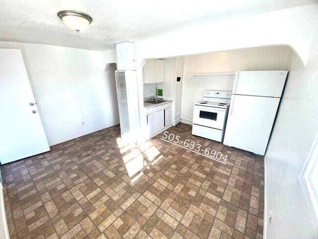 Foto del edificio - 236 1/2 Vermont St NE